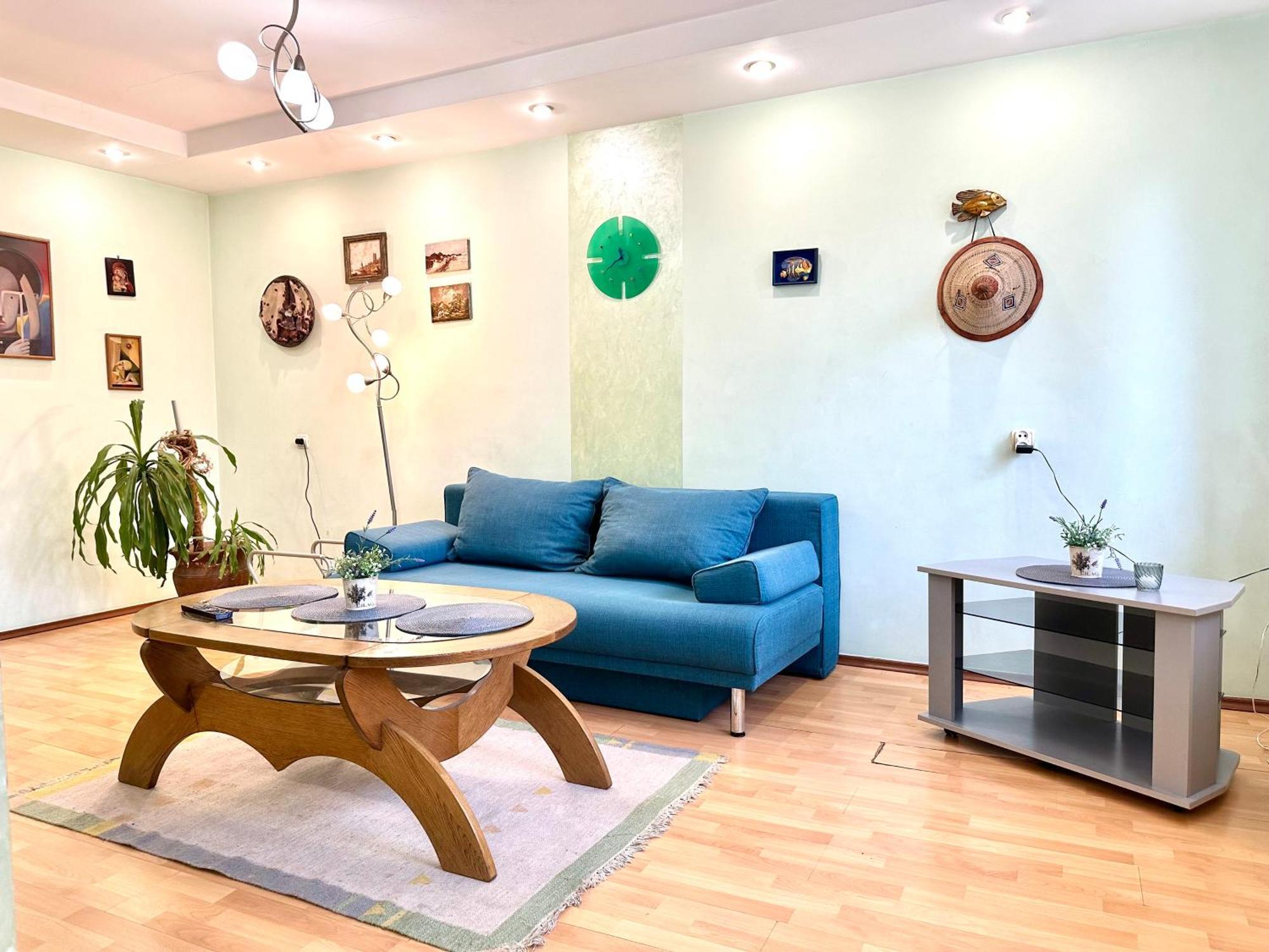 Apartments In The City Centre, Near A Park Рівне Екстер'єр фото